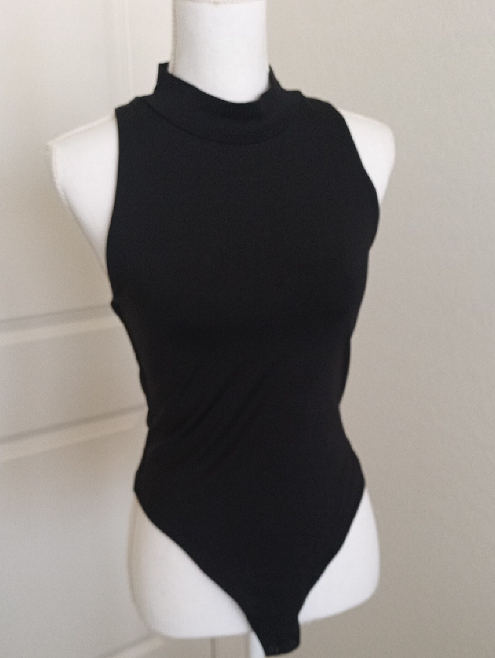 House Of Harlow Black Mock Neck Sleeveless Bodysuit Size Large